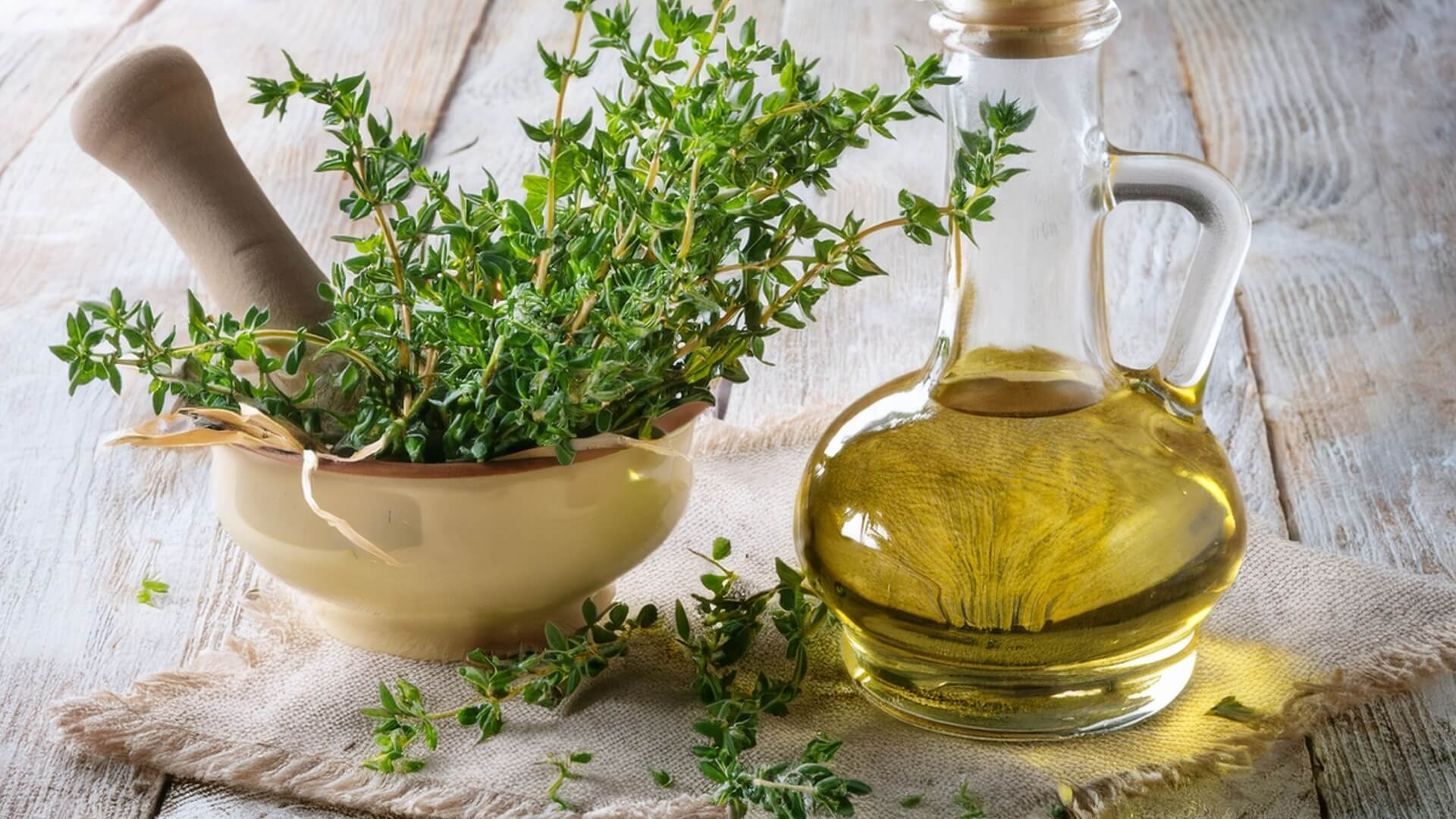 1Kg Thyme Oil